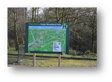 Haigh Hall in Wigan has had a bit of a revamp in recent years and now has a few more woodland walks and a crafty artisan shop thing going on in the old stables.