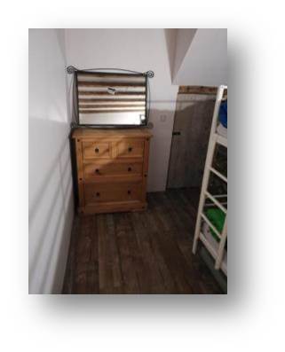 A new chest of drawers and a mirror are Rachel's latest internet finds